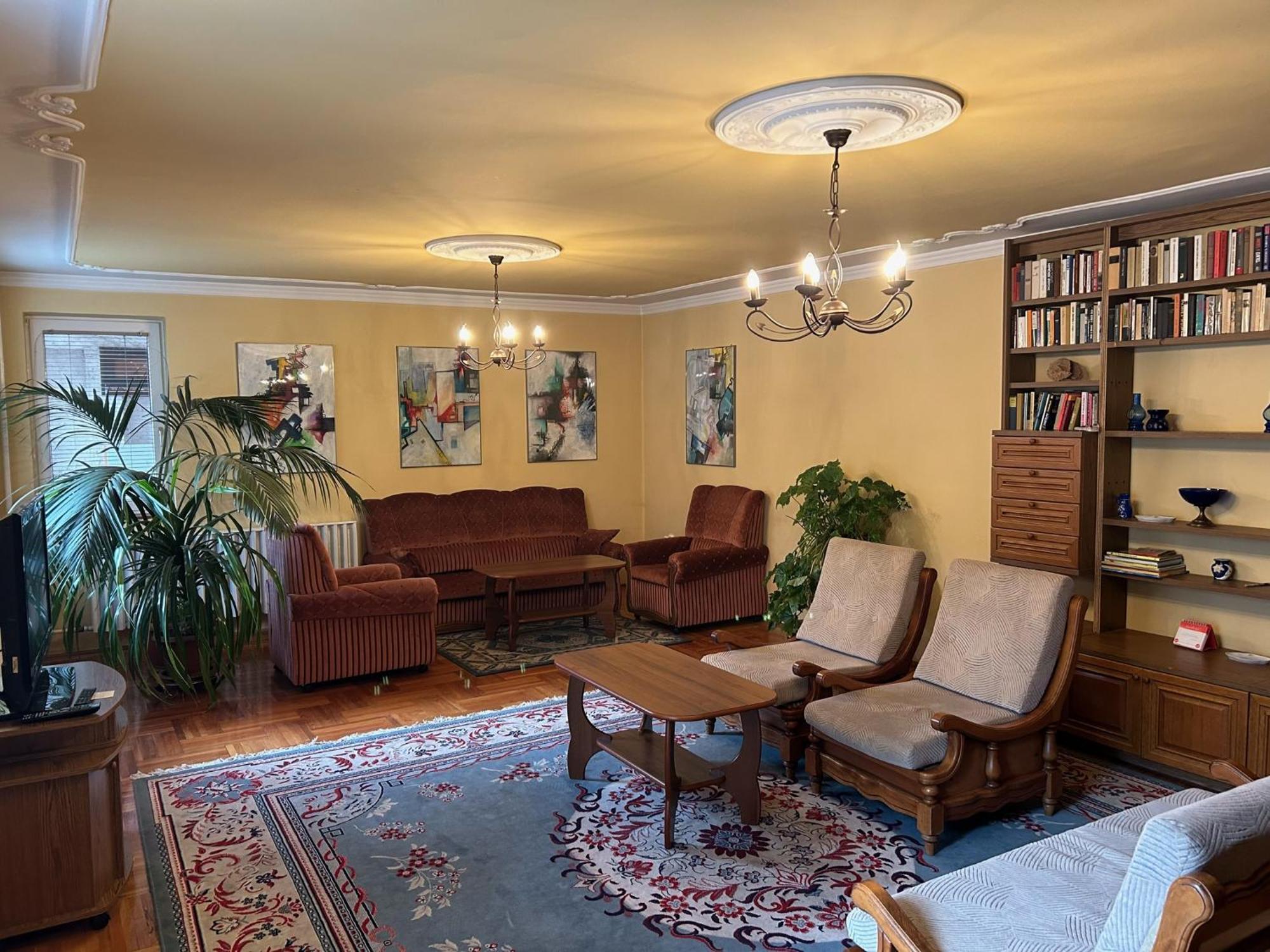 Hotel Galeria Vendeghaz Mezőkövesd Zewnętrze zdjęcie