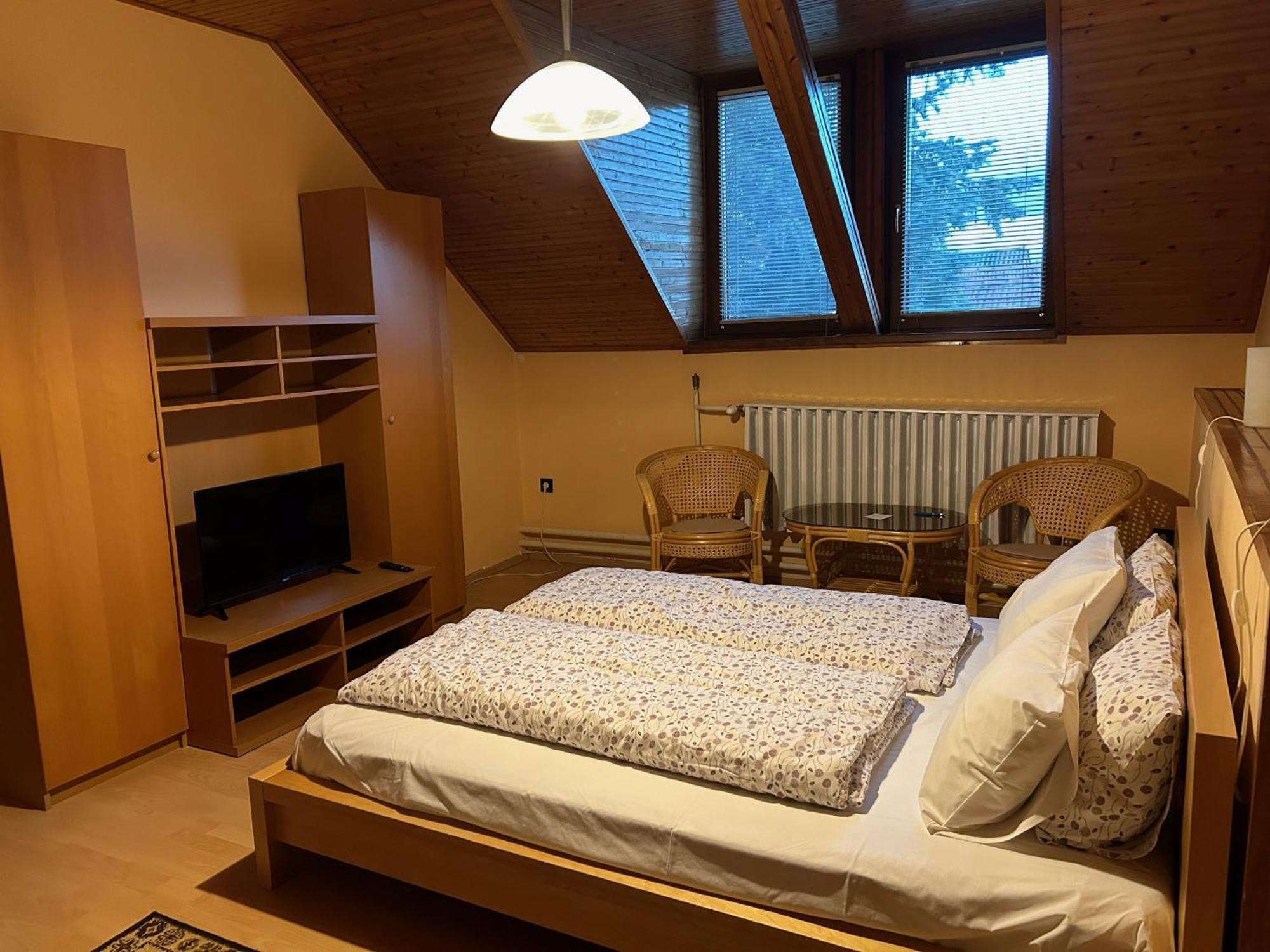 Hotel Galeria Vendeghaz Mezőkövesd Zewnętrze zdjęcie