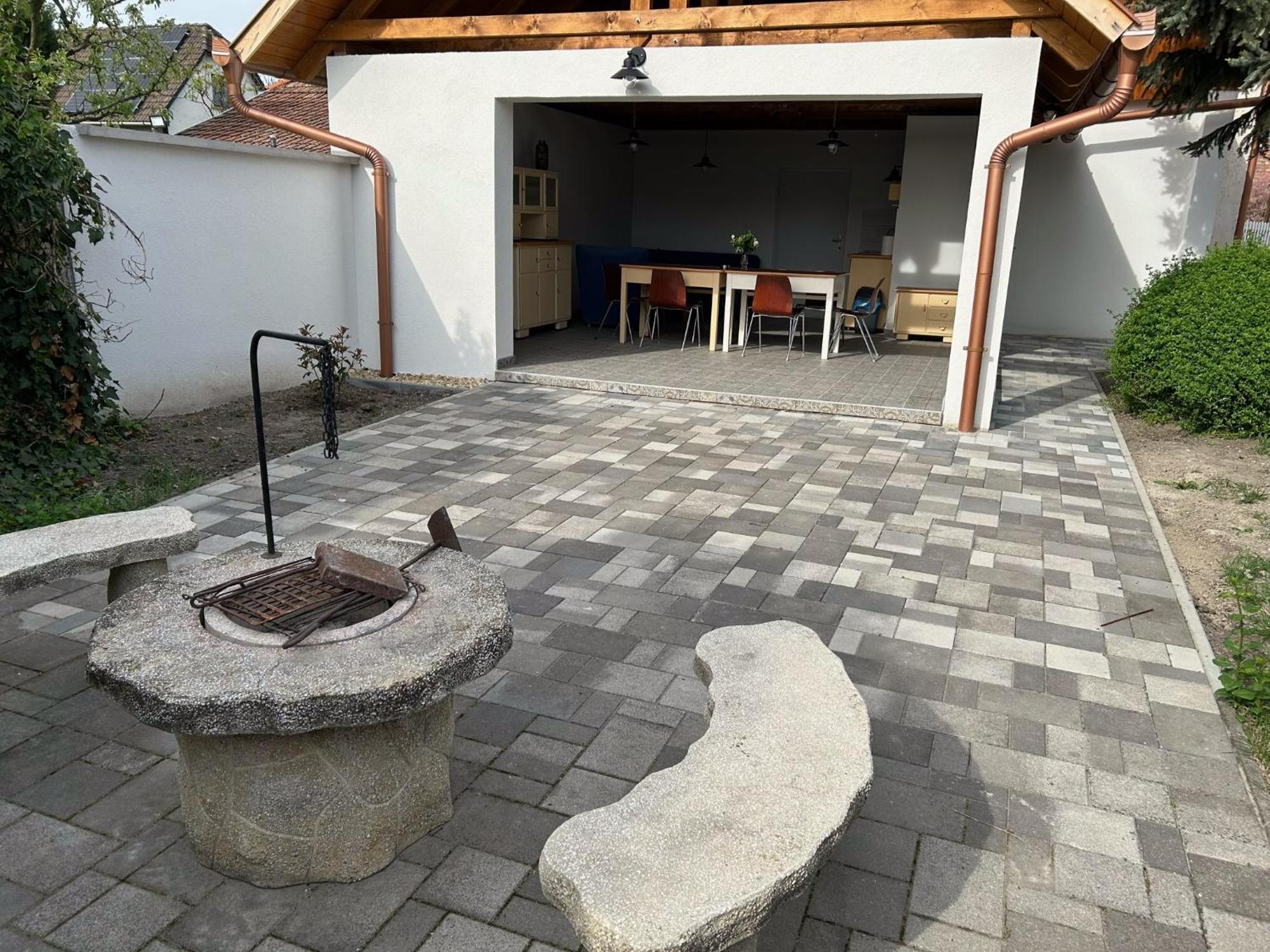 Hotel Galeria Vendeghaz Mezőkövesd Zewnętrze zdjęcie