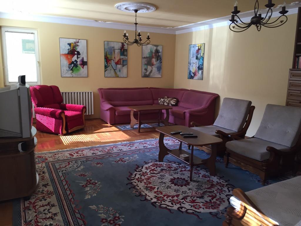 Hotel Galeria Vendeghaz Mezőkövesd Pokój zdjęcie